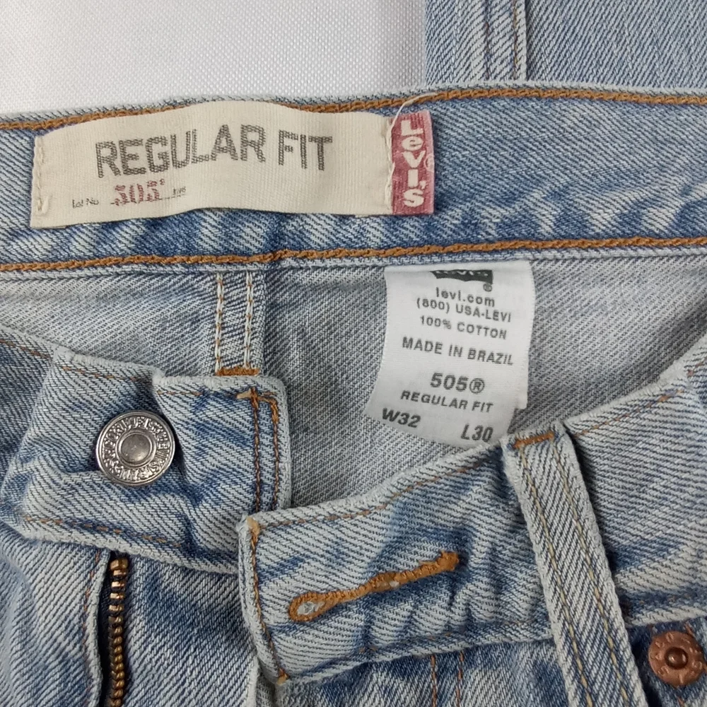 Vintage Levi's 505 regular fit jeans size 32 - Picture 2 of 11